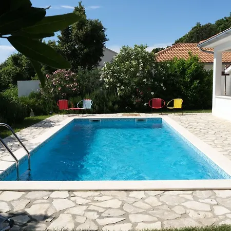 Prislin By Interhome